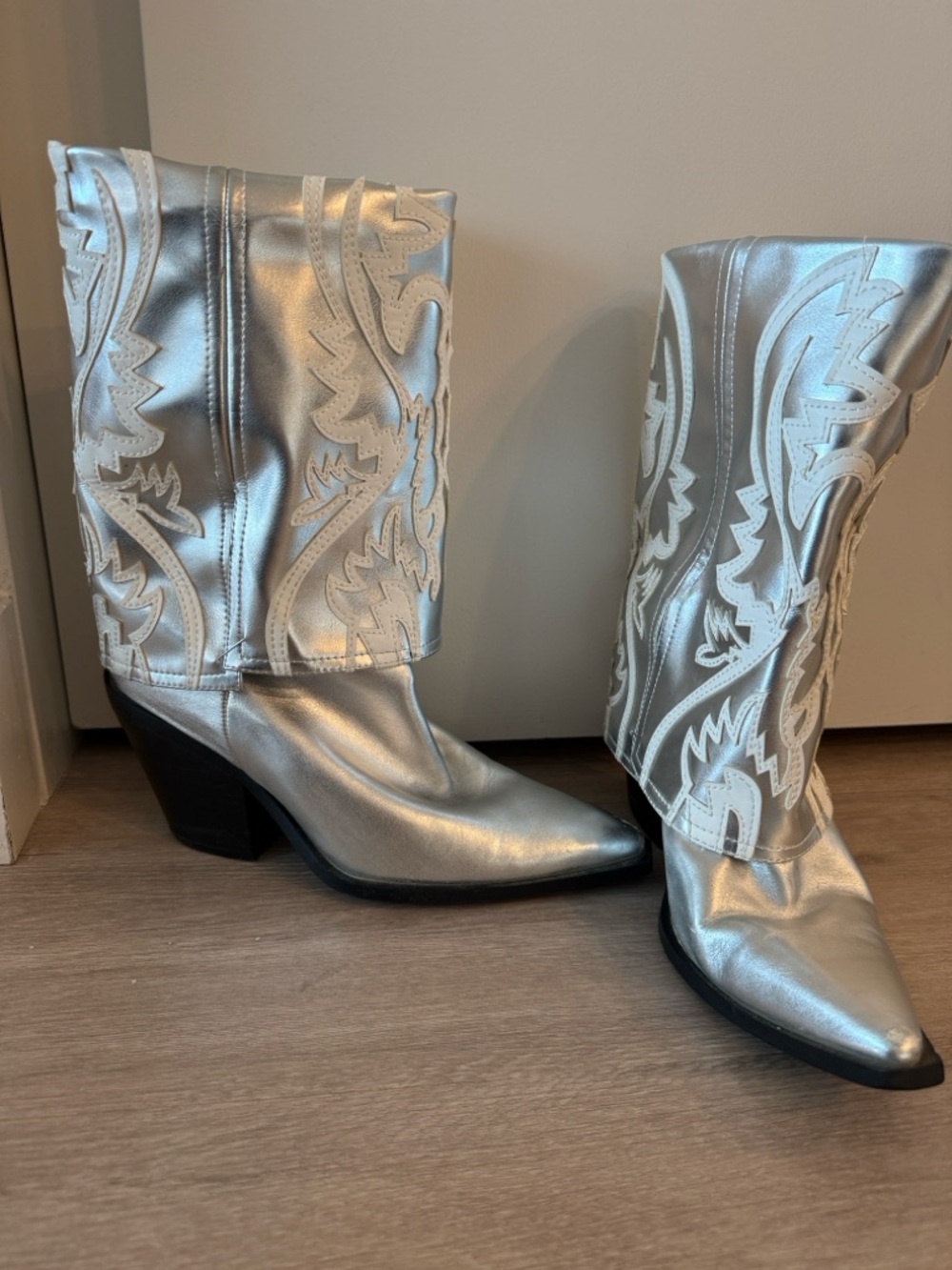 Azalea Wang Silver Fold Over Western Cowgirl Boots - Picture 2 of 5